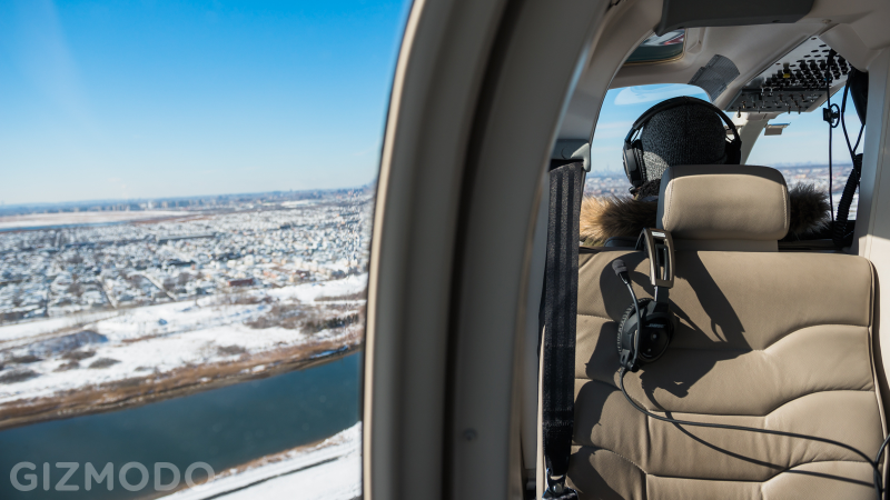 Illustration for article titled "Uber for Helicopters" Is Gross, Absurd and I Want to Use It Every Day